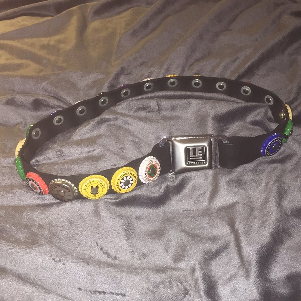 Bottle cap belt from Buckle